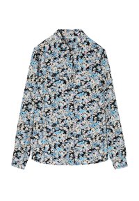 Cămașă cu mânecă lungă, cu guler și model floral în nuanțe de albastru, roz și negru pe un fundal deschis; textură de țesătură fină.
