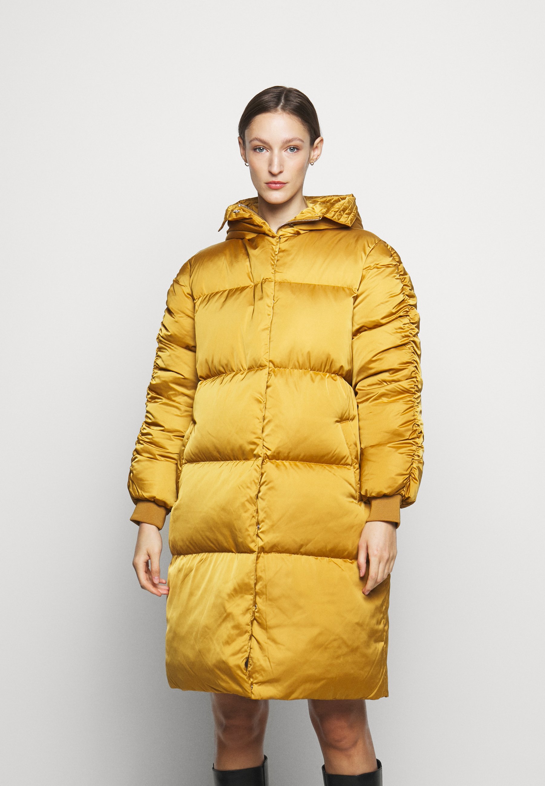 2nd day puff jacket