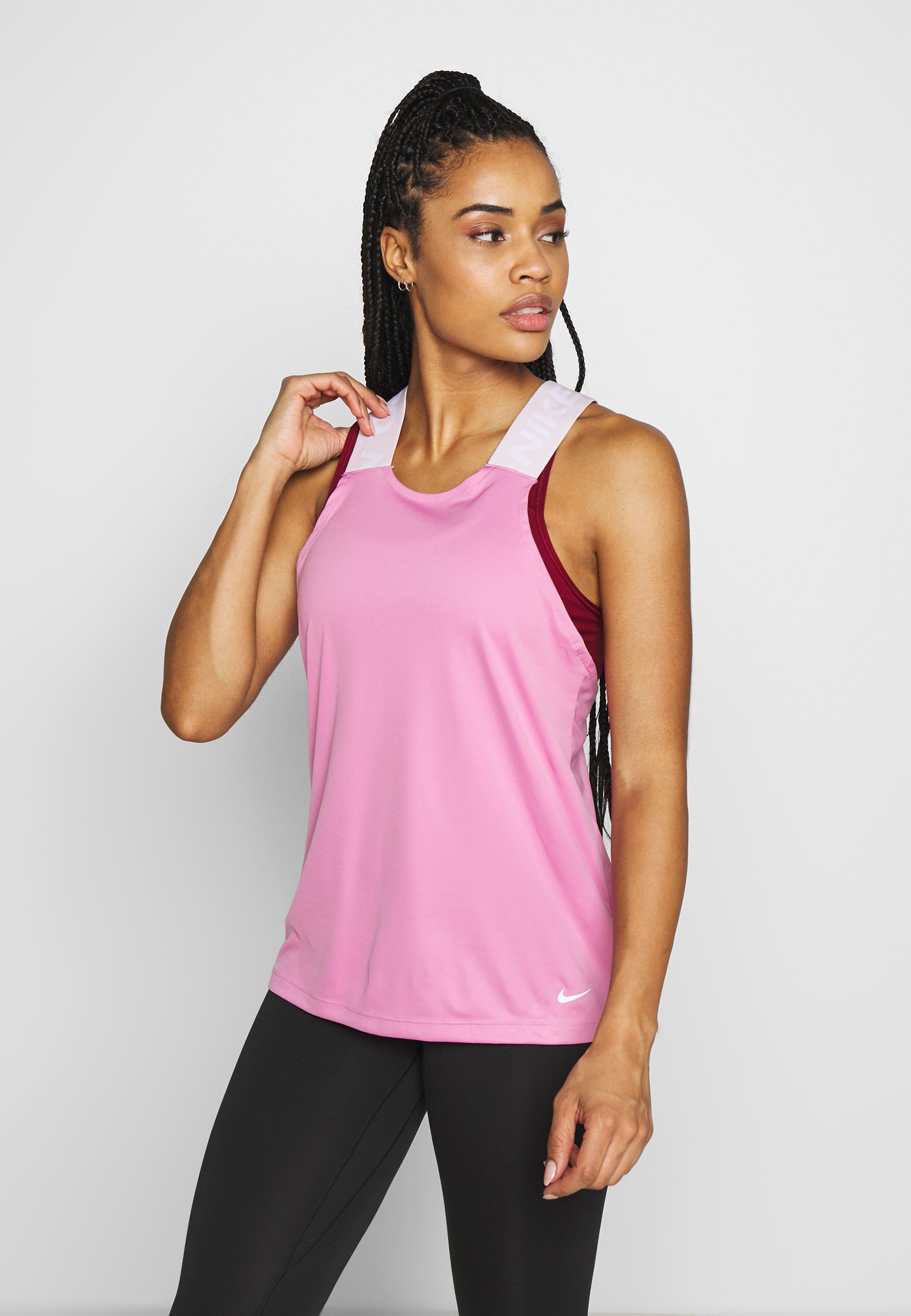 dry tank elastika nike