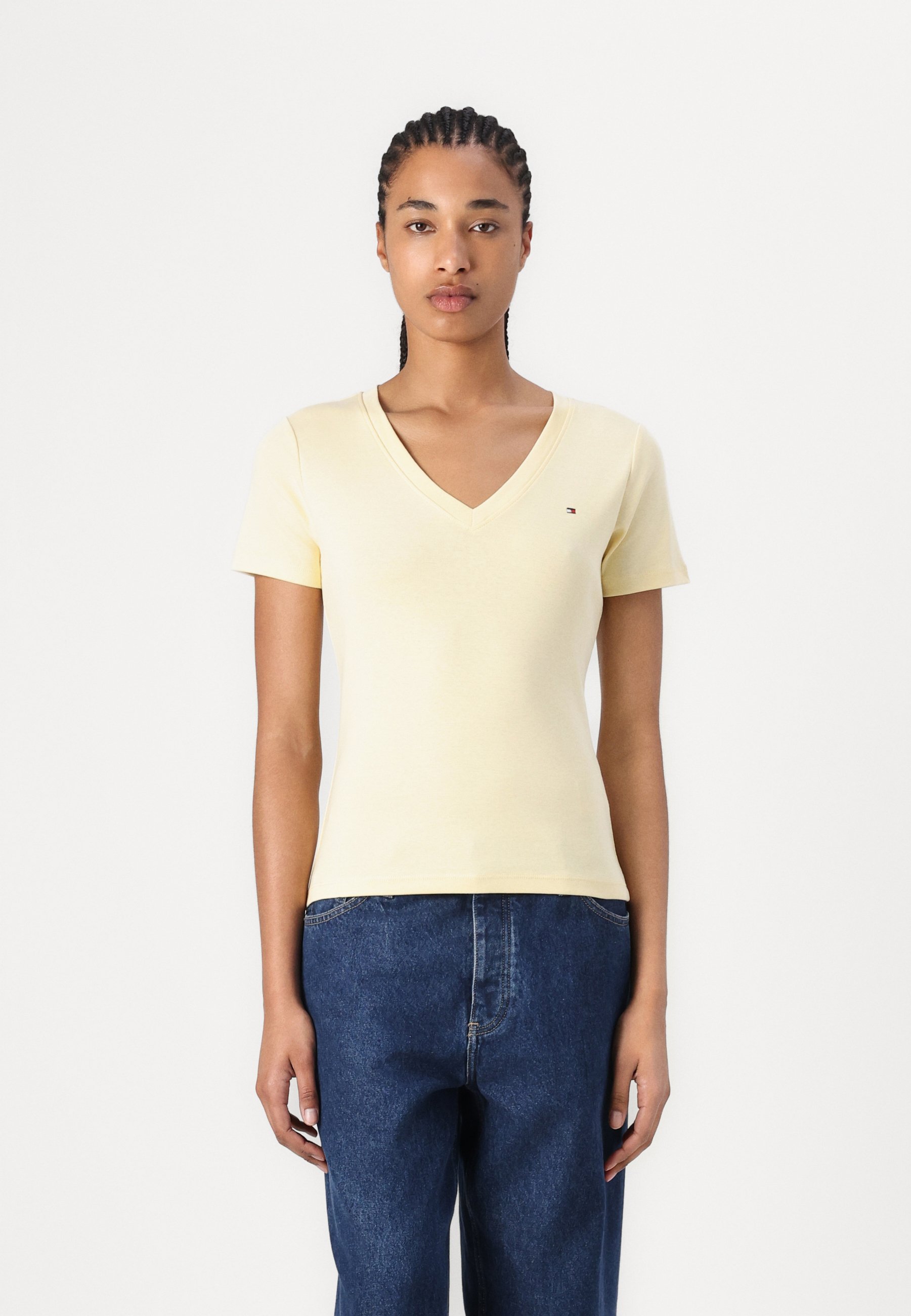 売れ筋商品|||トミー ヒルフィガー Tシャツ レディース トップス SLIM CODY - Basic T-shirt - frozen custard Tommy Hilfiger SLIM CODY V NECK - T-Shirt basic - frozen