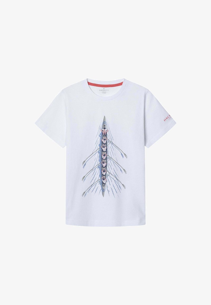 Camiseta de algodón blanca con un gráfico de un bote de remos azul, oars y texto en rojo. Cuello redondo y mangas cortas. Nombre de la marca en la manga.