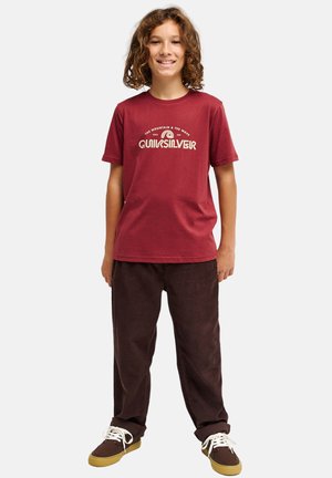 Quiksilver, VISTA, czerwony