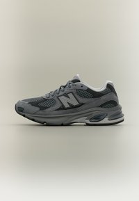 Неизбран, grey