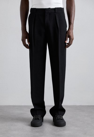 Filippa K RELAXED PLEATED  - Pantaloni - black
