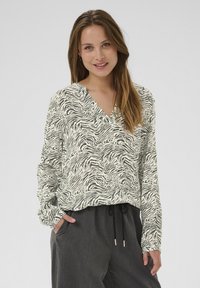 Kaffe DITTE - Pluus - black oyster turtledove animal