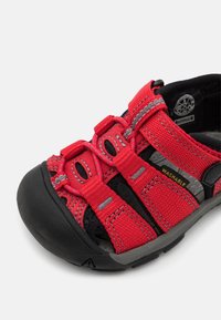 Keen Sandalias de senderismo - red