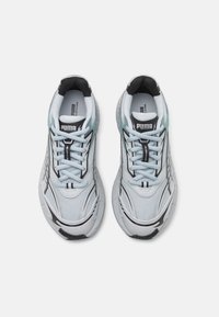 Puma VELOPHASIS ALWAYS ON - Baskets basses - platinum gray/silver