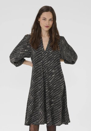 Dienas kleita - davina print