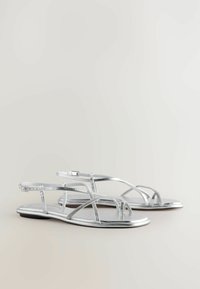 STANDARD WIDE FIT - FOREVER COMFORT BLING TOE LOOP - Infradito - silver metallic