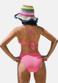 Cupshe VIBRANT ALLURING SET - Bikini - neon pink