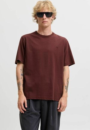 Jack & Jones PREMIUM JPRBLAETHAN SS LOGO TEE SN - T-Shirt basic - bitter chocolate