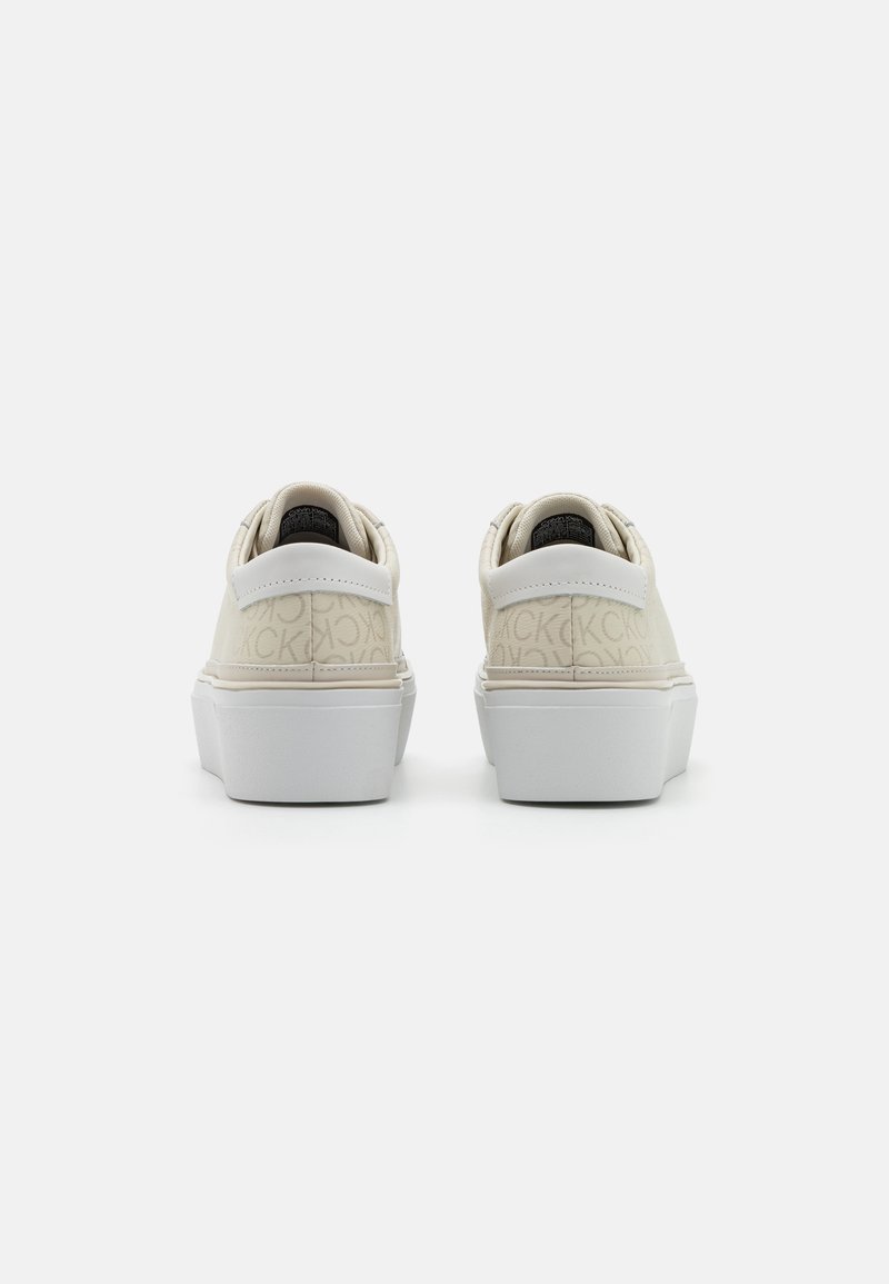 Calvin Klein FLATFORM CUPSOLE LACE UP - Sneaker low - ecru mono 