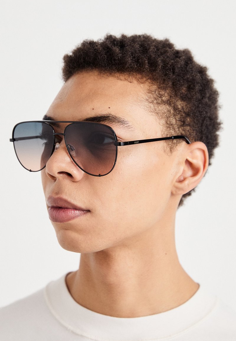 Round Sunglasses Jezebel Sunglasses Quay Australia JEZEBEL Round