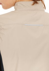ELITE LAB Weste - simply taupe