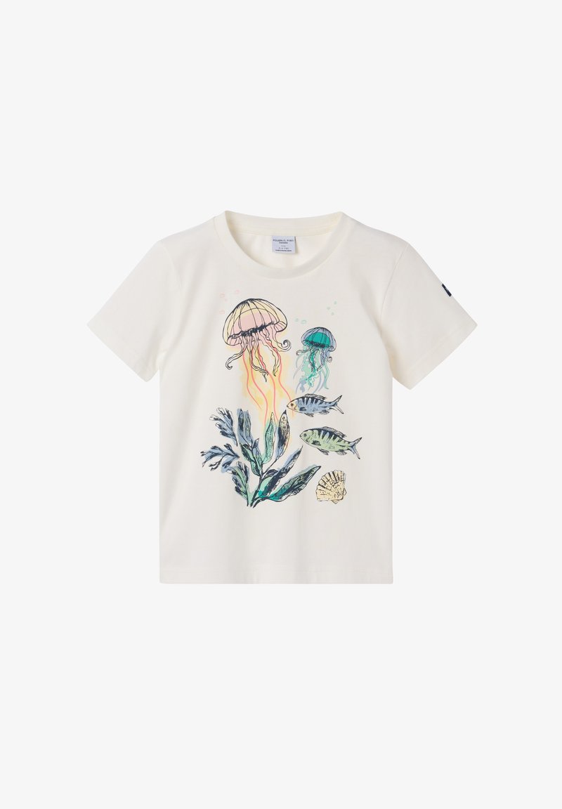 Wit shirt met korte mouwen en een kleurrijk oceaandessin met twee kwallen, twee vissen, zeewier en een schelp aan de voorkant.