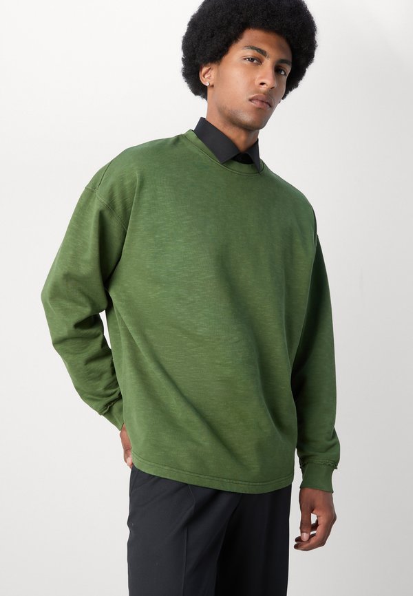 CORE 3 CROSSES  - Sweatshirt - khaki4