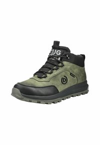 Scarpe da trekking di altezza media in verde oliva e nero. Presentano una tomaia in pelle e tessuto, suola in gomma con trazione e accenti di logo molto visibili.