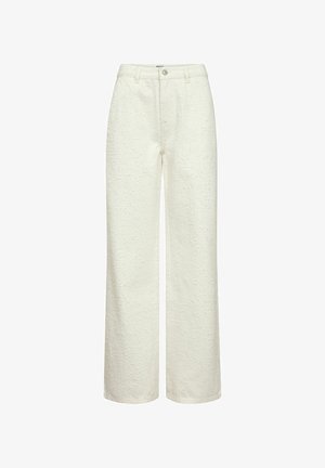 Wijdvallende broek van textuurstof in off-white. Voorzien van een knoopsluiting, riemlussen en een hoge taille voor een gestructureerde uitstraling.