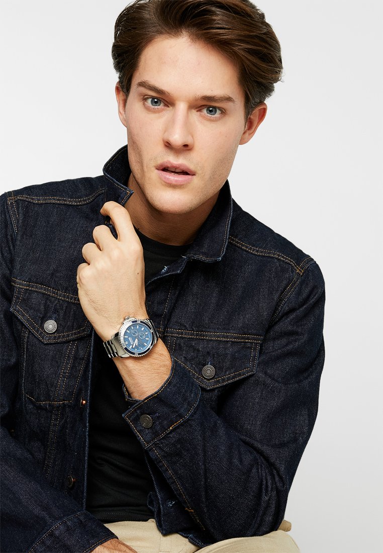 versace aberdeen watch