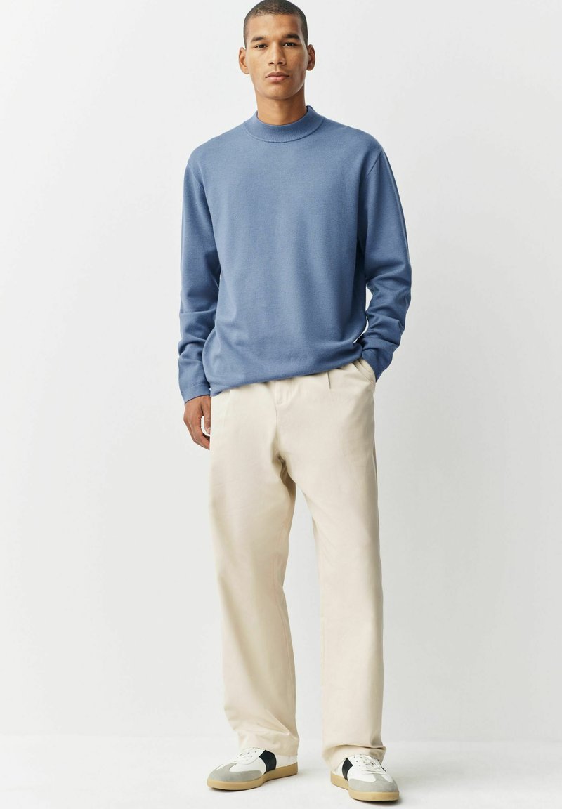 Next REGULAR FIT HIGH CREW NECK Strickpullover blue/blau Zalando