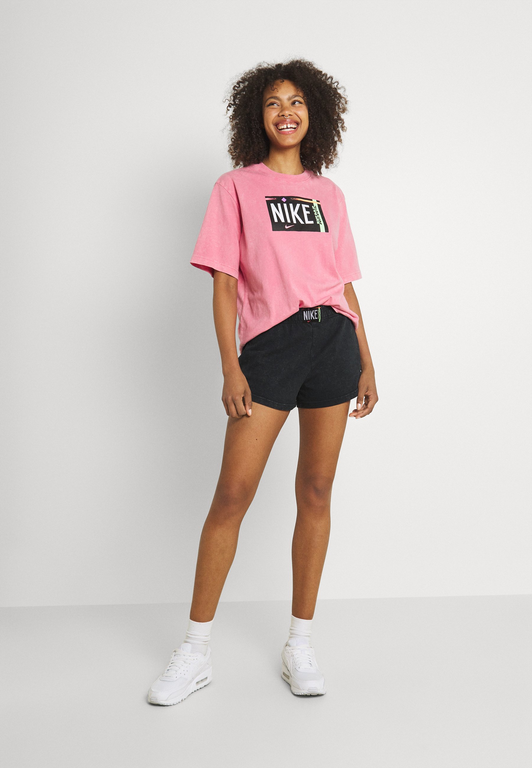 nike nsw wash shorts