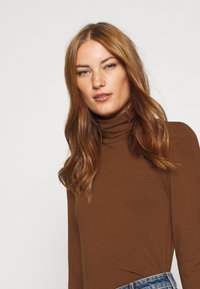 Modström TANNER - Camisola de manga comprida - pecan