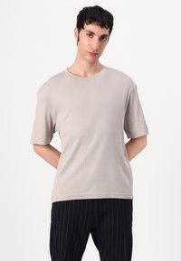 DRYKORN RAPHAEL - Paprasti marškinėliai - grey