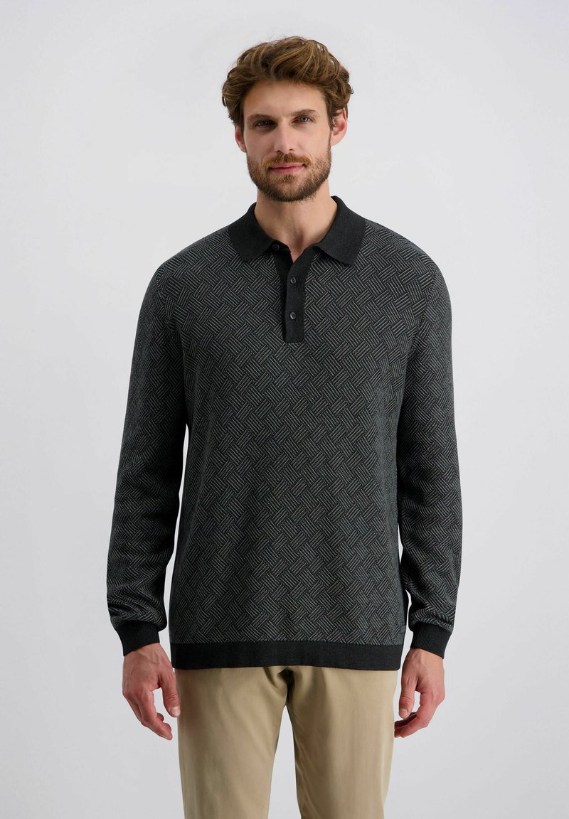 Lange ärmliche Poloshirt in Dunkelgrau mit einem strukturierten geometrischen Muster, schwarzem Kragen und einer Knopfleiste mit drei Knöpfen. Glattes Material; taillierte Passform.