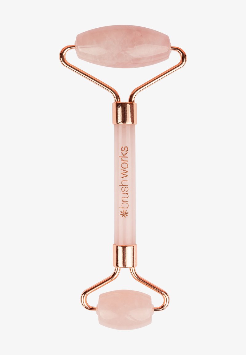 Brushworks - BRUSHWORKS BRAZILIAN ROSE QUARTZ STONE ROLLER - Skincare Tool - pink, Forstørre