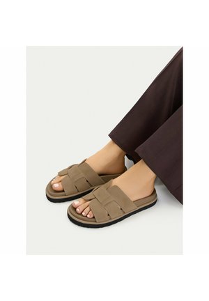 Gino Rossi, GINO ROSSI WOMEN'S FLIP-FLOPS BEIGE - Pantolette flach - beige