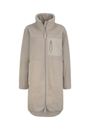 Lange beige Fleecejacke mit hohem Kragen, durchgehendem Frontreißverschluss, zwei unteren aufgesetzten Taschen und einer Reißverschlusstasche an der Brust.