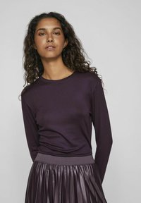 VILA RUNDHALS - Topper langermet - plum perfect