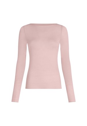 Langsleeve top in zachtroze, gemaakt van een gladde stof met een aansluitend ontwerp en een brede halslijn, zonder patronen of versieringen.