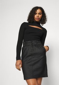 ONLY Tall ONLBILLI COATED SKIRT - Gonna a tubino - black