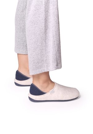 Toni Pons Chaussons - white