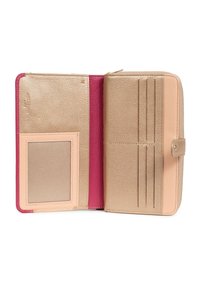 Portemonnee met een goud- en roze meerkleurige leren interieur, voorzien van kaartsleuven, een heldere ID-houder en een ritssluiting.