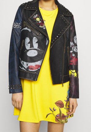 Giacca in similpelle - black