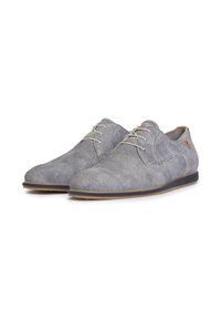 Scarpe in tessuto grigio con una superficie liscia, punta arrotondata e lacci grigi chiari. Presentano un accento marrone vicino al tallone e una suola flessibile.