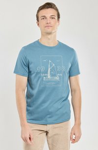 Non sélectionné, vieux voilier winterblue