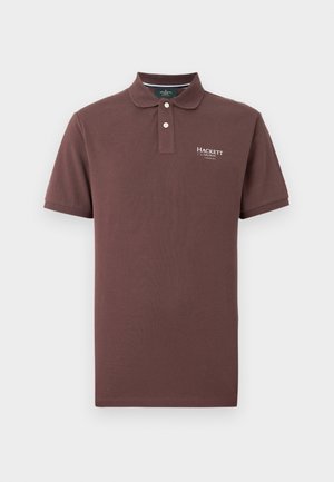 Polo shirt marron en coton, présentant un col classique, une patte de boutonnage à deux boutons et un petit logo brodé sur la poitrine gauche.