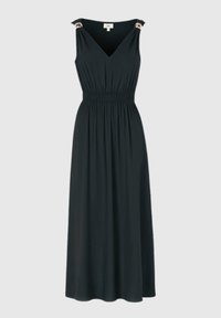 Robe maxi noire sans manches avec décolleté en V, taille élastique froncée et détails en anneau métallique sur les bretelles.