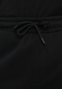 Jack & Jones ESOHO TEE CREW NECK - Basic póló - black