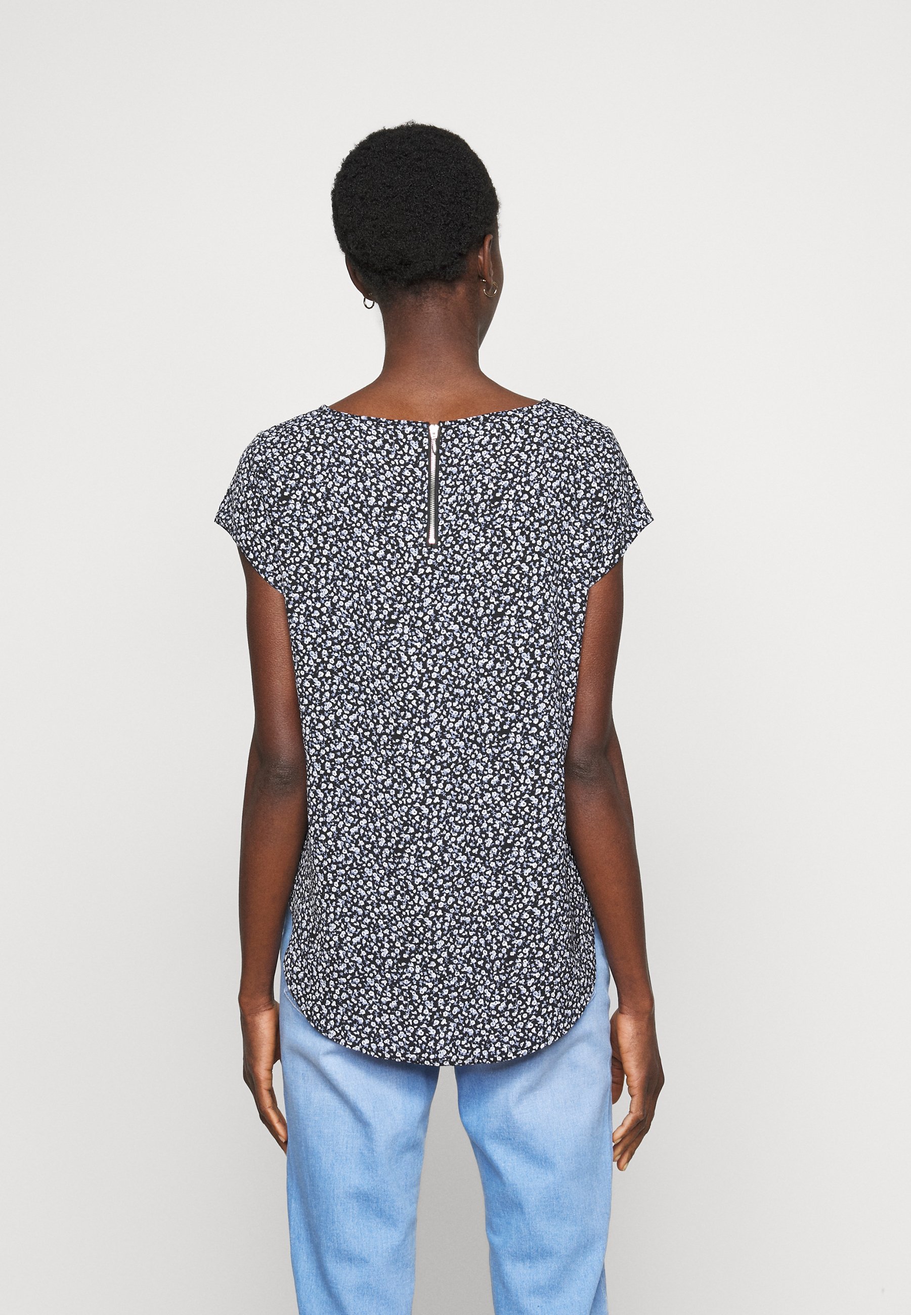 Donna ONLVIC - T-shirt con stampa Donna ONLVIC - T-shirt con stampa