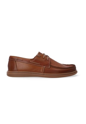 Boat shoes - bronze