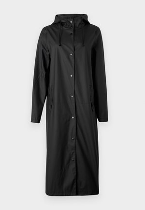 Imperméable noir avec capuche, fermeture à boutons-pression, manches longues et poches latérales. Texture lisse, design jusqu'aux genoux.