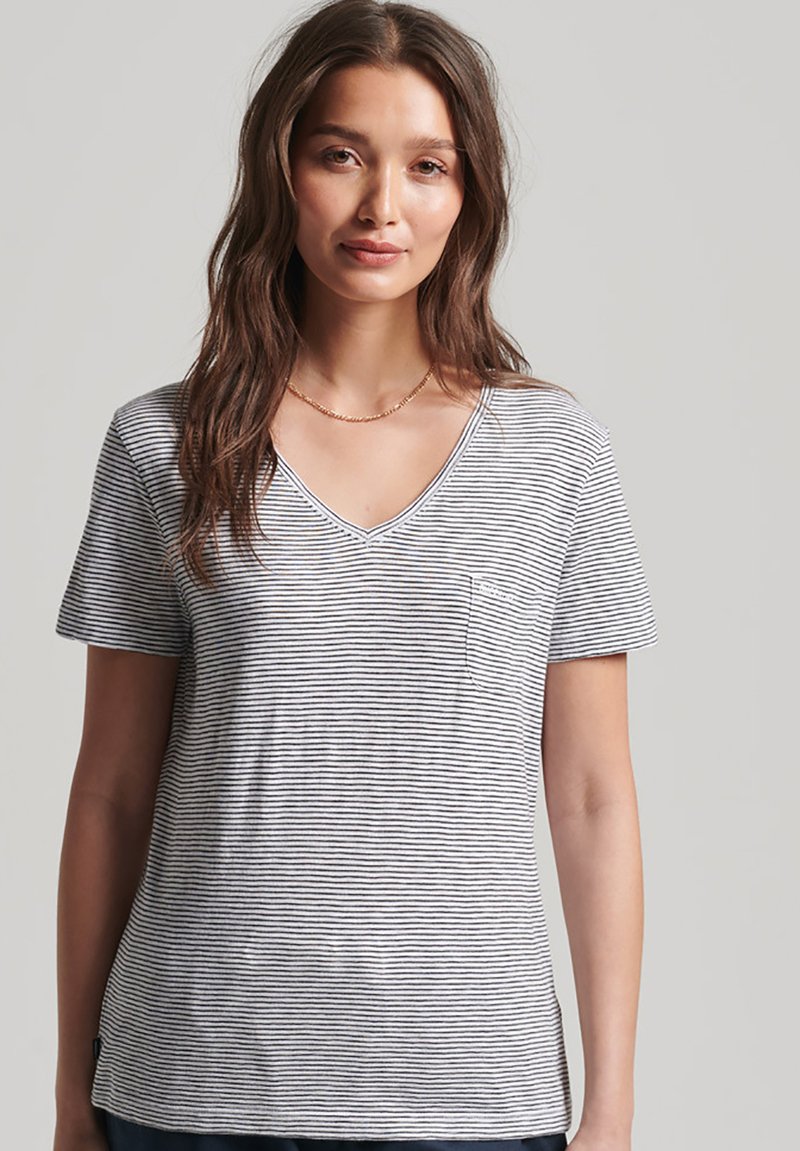 Superdry STUDIOS POCKET V NECK Print Tshirt optic black stripe