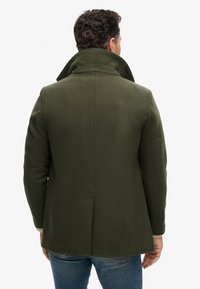Superdry & Co MERCHANT STORE PEA - Abrigo corto - dark moss green