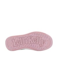 Suola di scarpa in gomma rosa con un motivo testurizzato, caratterizzata dal testo impresso "Lelli Kelly" in modo ben visibile al centro.