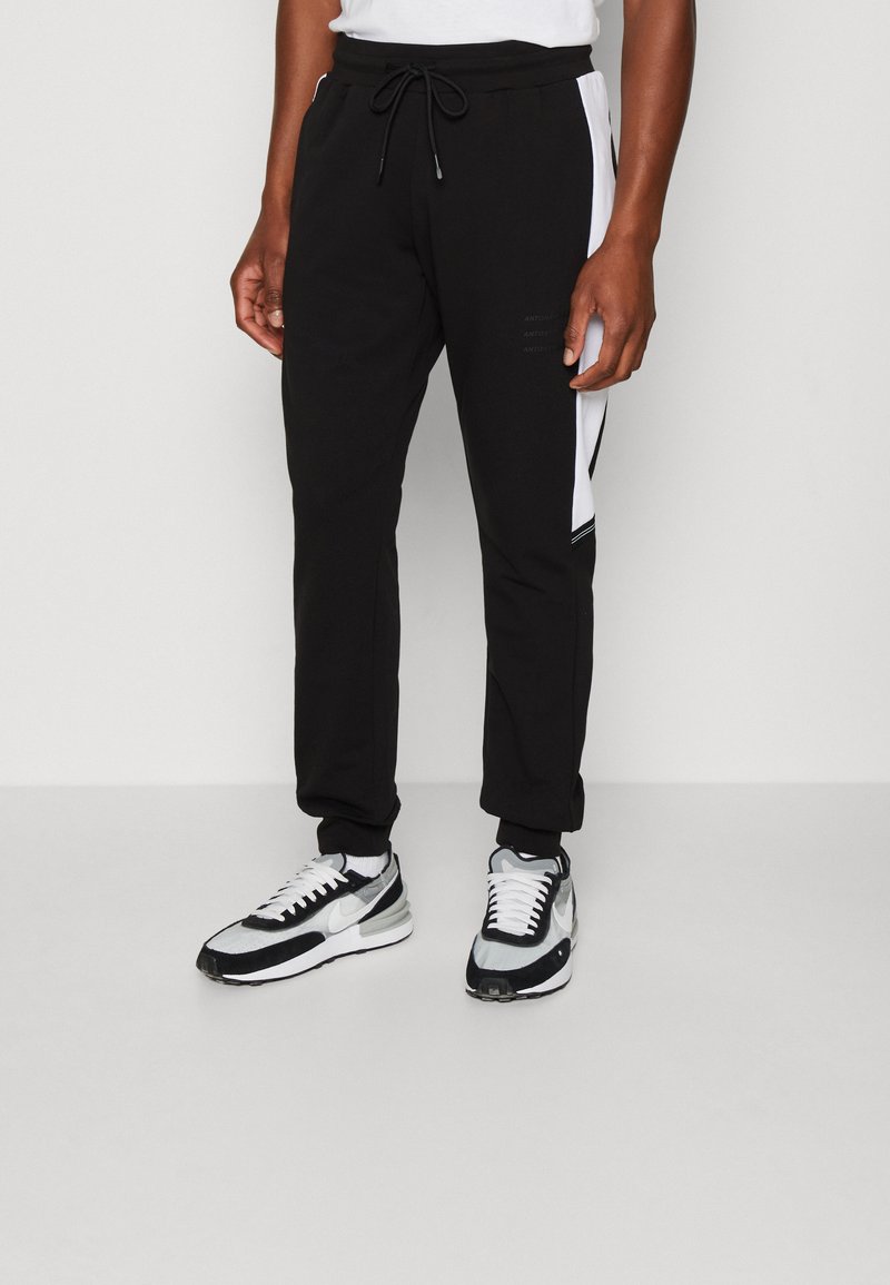 Antony Morato TROUSERS SLIM FIT Tracksuit bottoms black Zalando.ie