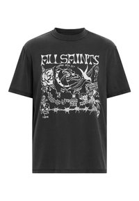 Camiseta de algodón negra con un estampado gráfico blanco que presenta varios diseños, incluyendo una rosa, una serpiente y calaveras, con mangas cortas y cuello redondo.